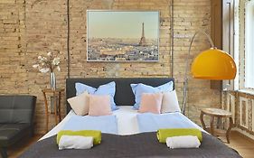 Budapest Loft Central Design Home